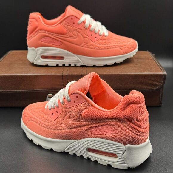 Nike Shoes - Wmns Nike Air Max 90 Ultra Plush 'Atomic Pink'